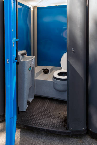 Portable bathroom rental in Howell, MI